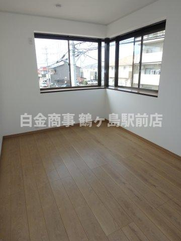 坂戸市鎌倉町中古戸建の洋室