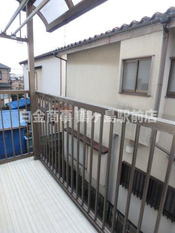 坂戸市鎌倉町中古戸建のバルコニー