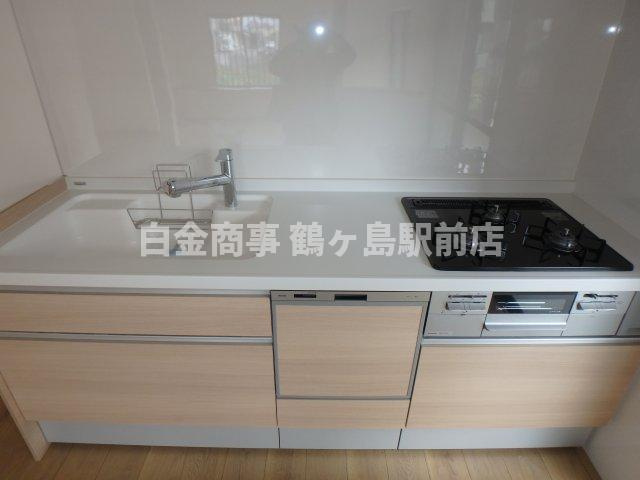 坂戸市鎌倉町中古戸建のキッチン