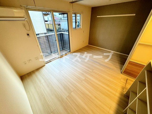 Ｌｕｎａ Ｒｏｓｓａの居間・リビング|高崎、前橋、伊勢崎エリアのお部屋探しはエンドスケープまで！お客様の理想お聞かせ下さい♪