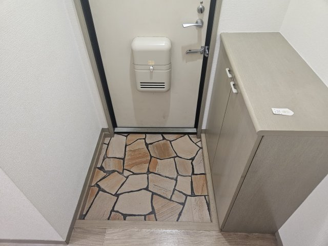 サンハイム西海の玄関