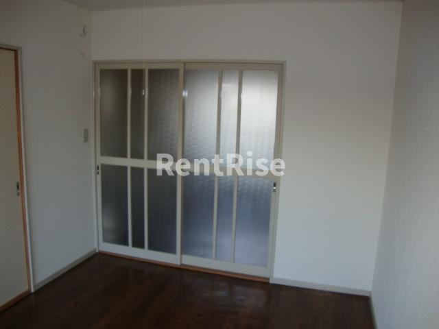 サンパレス尾崎の洋室|洋室