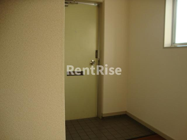 サンパレス尾崎の玄関|玄関