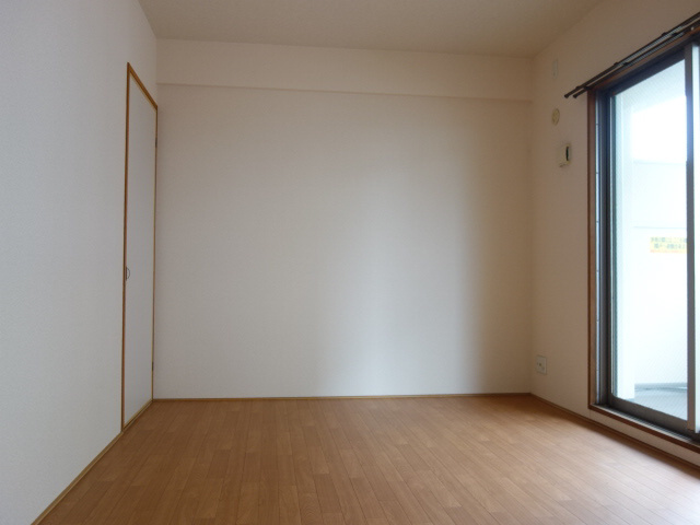 リュイール桃山台の寝室