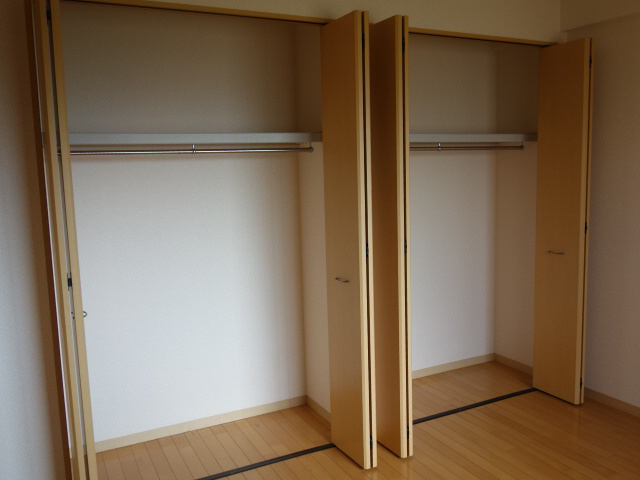 リュイール桃山台の収納