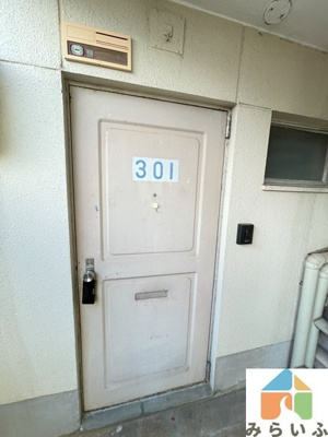 【玄関】 | 中部東山荘北棟