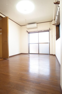 【居間・リビング】 | 睦マンション | さぁ、新居はお決まりになりました？