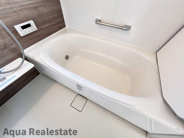 善通寺市上吉田町　リノベ住宅の浴室