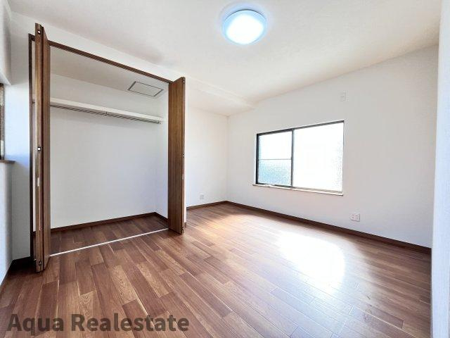 善通寺市上吉田町　リノベ住宅の子供部屋