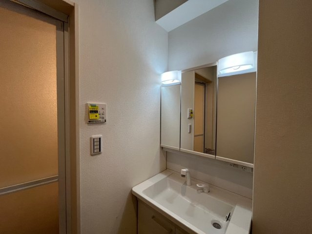 GARDENIA芦屋の洗面所