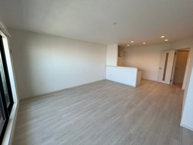 GARDENIA芦屋の居間・リビング