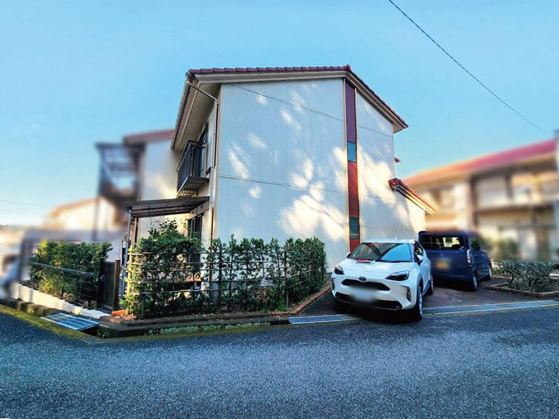 高知市瀬戸　中古タウンハウスの駐車場