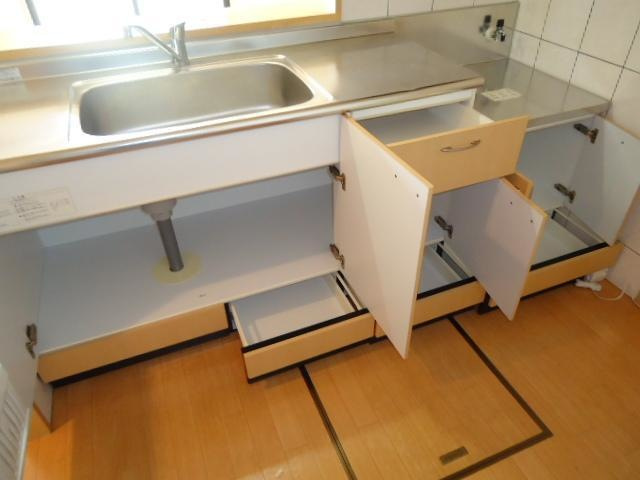 アーバンヒルズほなみのキッチン|キッチン収納