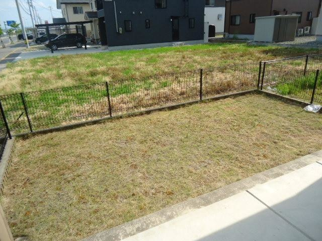 アーバンヒルズほなみの庭|専用庭