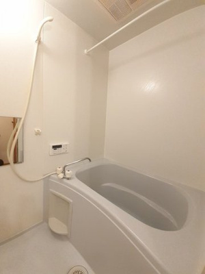 【浴室】 | ビサイド・花仙橋Ⅱ | 日々の暮らしに欠かせないお風呂です