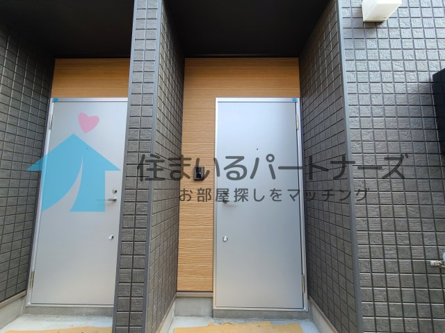 CASA上津の玄関|収納もある玄関です