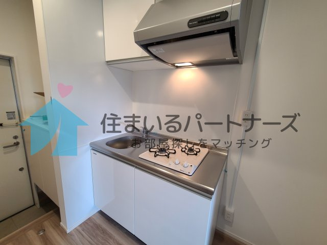 CASA上津のキッチン|コンパクトなキッチンで掃除もラクラク