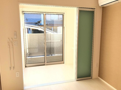 【バルコニー】 | サウザンド クレーン