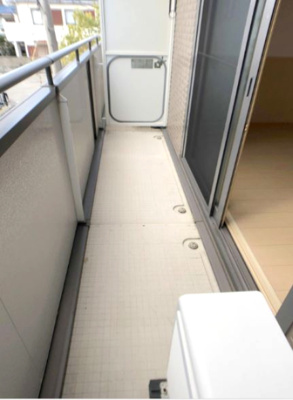 【バルコニー】 | ヴィルヌーヴ | ※イメージ　同物件別号室の写真