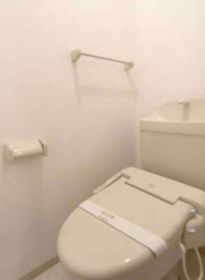 【トイレ】 | ヴィルヌーヴ | ※イメージ　同物件別号室の写真