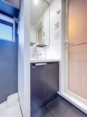 【独立洗面台】 | ロアール大塚弐番館 | 月額管理料無料！賃貸管理はアブレイズパートナーズにお任せを！