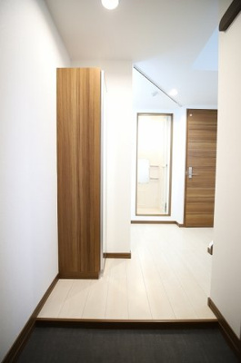 【玄関】 | ラフィーナ大橋 | 別号室の写真になります。現況優先。