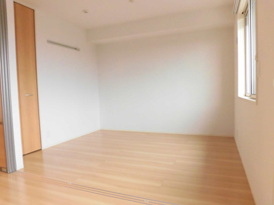 【寝室】 | ルクシード | 【ルクシード】202 北側洋室