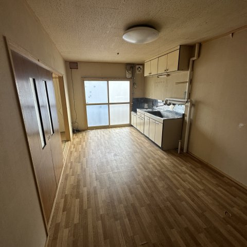 マンション城の居間・リビング