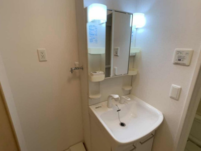 【独立洗面台】 | コートヤード ＫＯＢＵＳ Ⅱ | 洗髪洗面化粧台