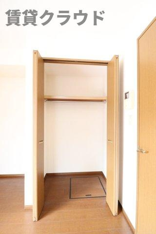 サザンクロスの収納|小物を収納するのに便利です