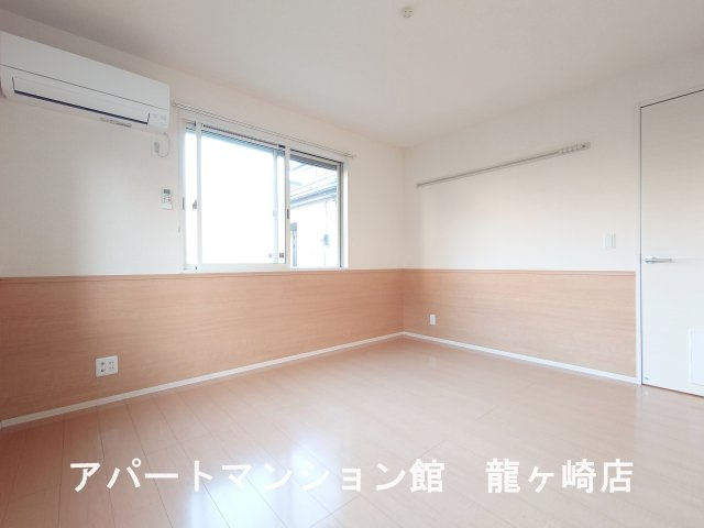 アースワンうずら野の寝室