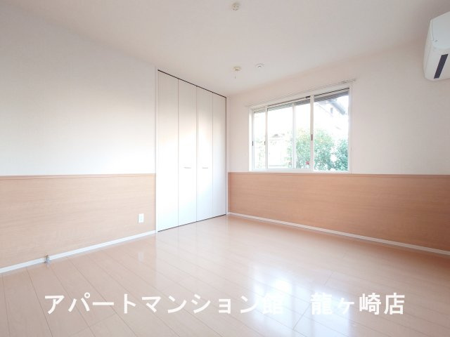 アースワンうずら野の寝室