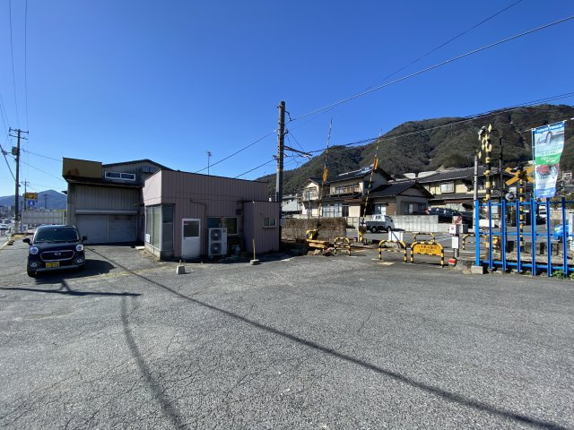 売土地　八木5丁目の前面道路含む現地写真