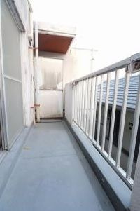 【バルコニー】 | カーサフェリーチェ | 別号室の写真になります。現況優先。