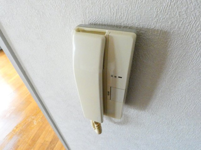 【セキュリティ】 | スパツィオ | えアントランスはオートロック付きで安心ですね。