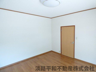 【洋室】 | うぐいす台戸建て