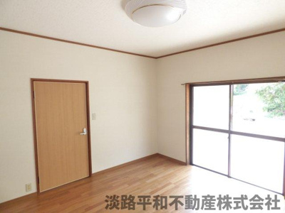 【洋室】 | うぐいす台戸建て