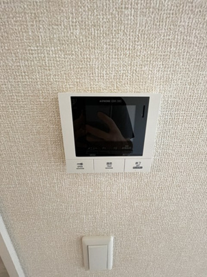 【セキュリティ】 | グリーンハイツB | 防犯対策に有効なカメラ付きインターホン！突然の来客にもバッチリ対応できちゃいます☆