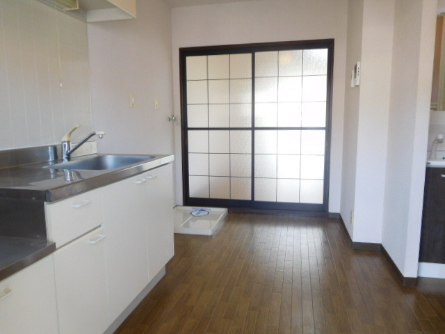 セフィラ北平野の居間・リビング