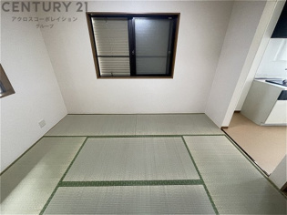 ハイツ桑津の居間