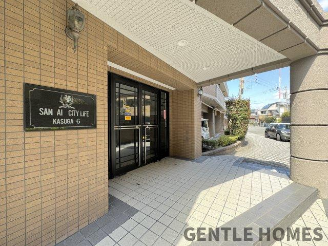 三愛シティライフ春日6のエントランス