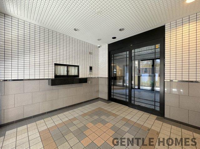 三愛シティライフ春日6のエントランス