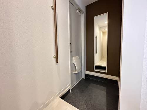 ロジュマンイズミFG棟の玄関|玄関です