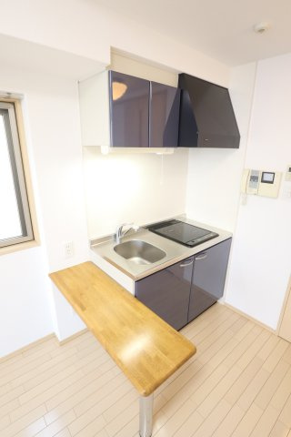 大阪市都島区東野田町１丁目の賃貸マンションのキッチン