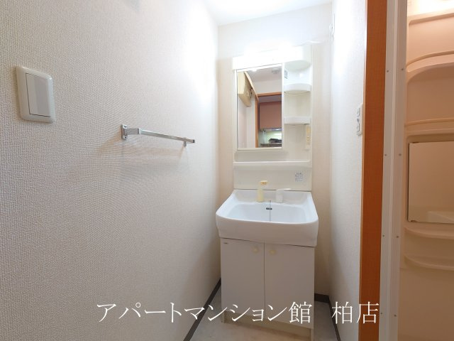 メゾンプログレスの独立洗面台