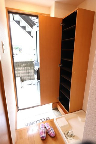 パークヒルズ白糸台の玄関