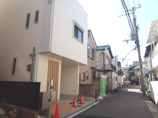 【前面道路含む現地写真】 | 南野田　新築戸建