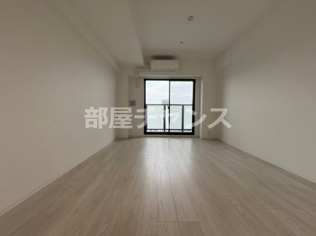 CREST TAPP新栄の居間・リビング|こちらのリビングで趣味の時間をお楽しみください