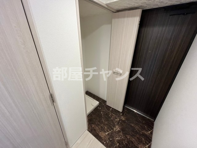 CREST TAPP新栄の玄関|シンプルで使いやすい玄関です