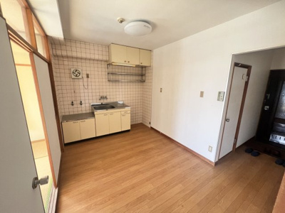 【居間・リビング】 | 松山南ハイツ・